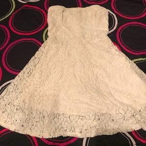 Hollister beige dress